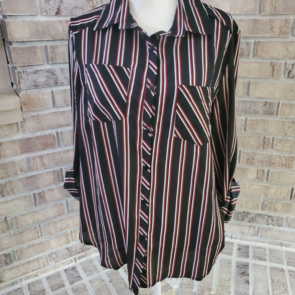 Black striped top